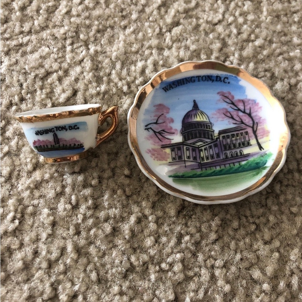 Washington D.C. Souvenir Miniature Tea Set